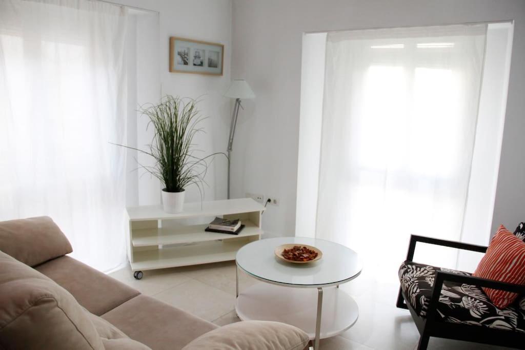 Cosy Apartment / Literally At The Foot Of Alhambra Granada Eksteriør bilde